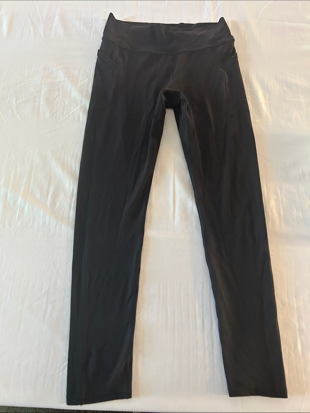 all in motion girls black leggings with side pockets size L(10-12)